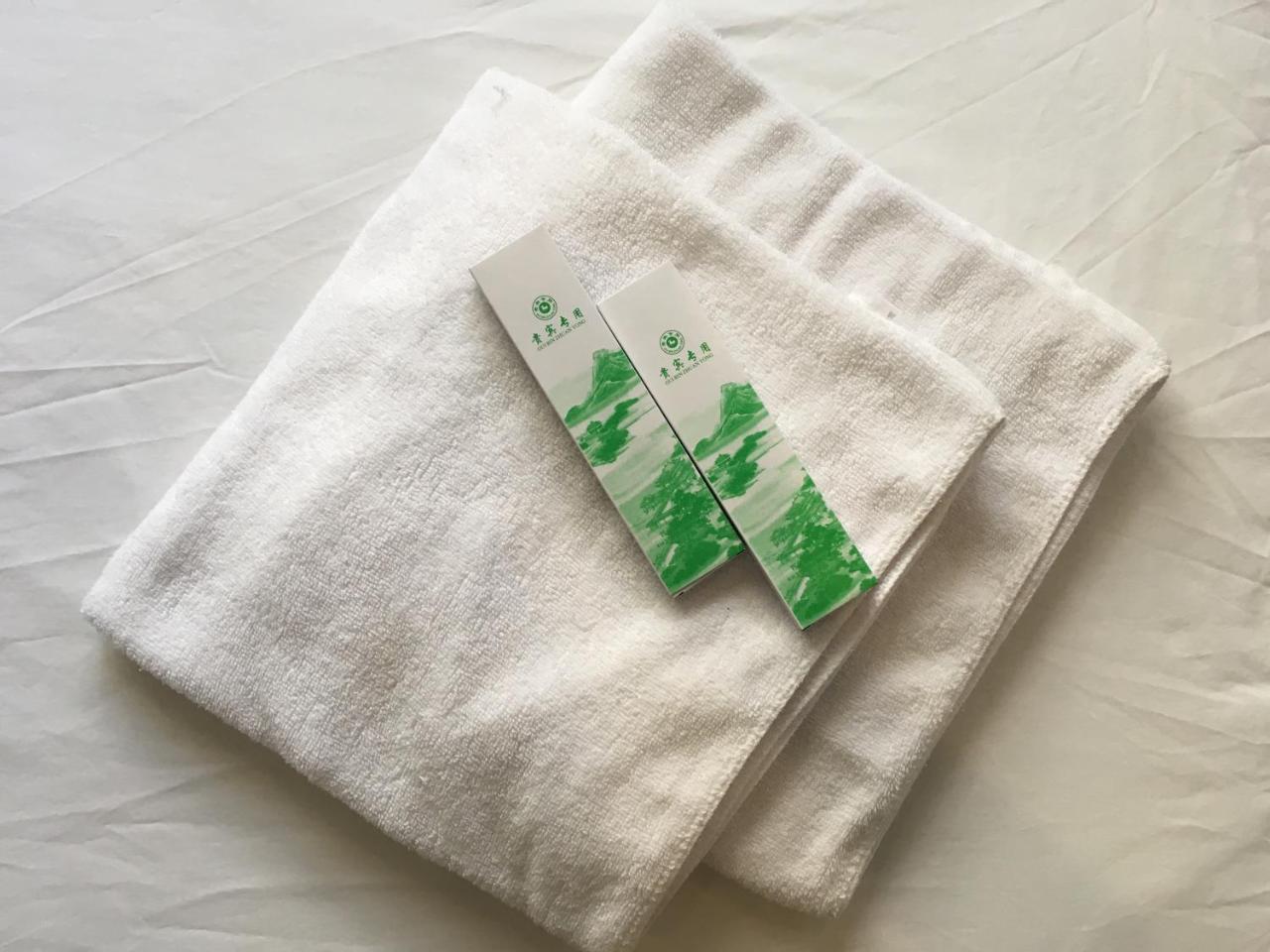 Just Inn On Nathan Road Хонконг Екстериор снимка