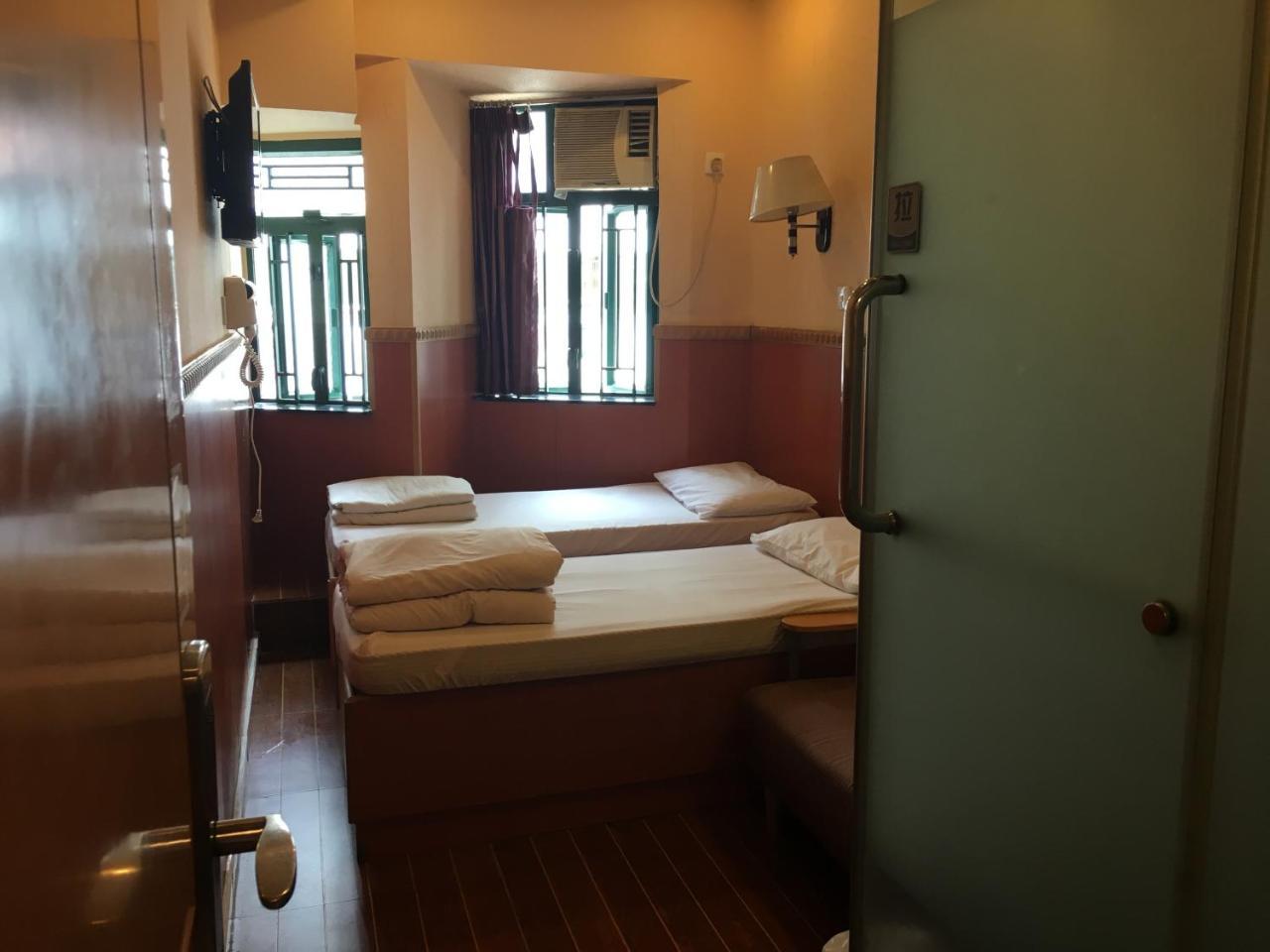 Just Inn On Nathan Road Хонконг Екстериор снимка